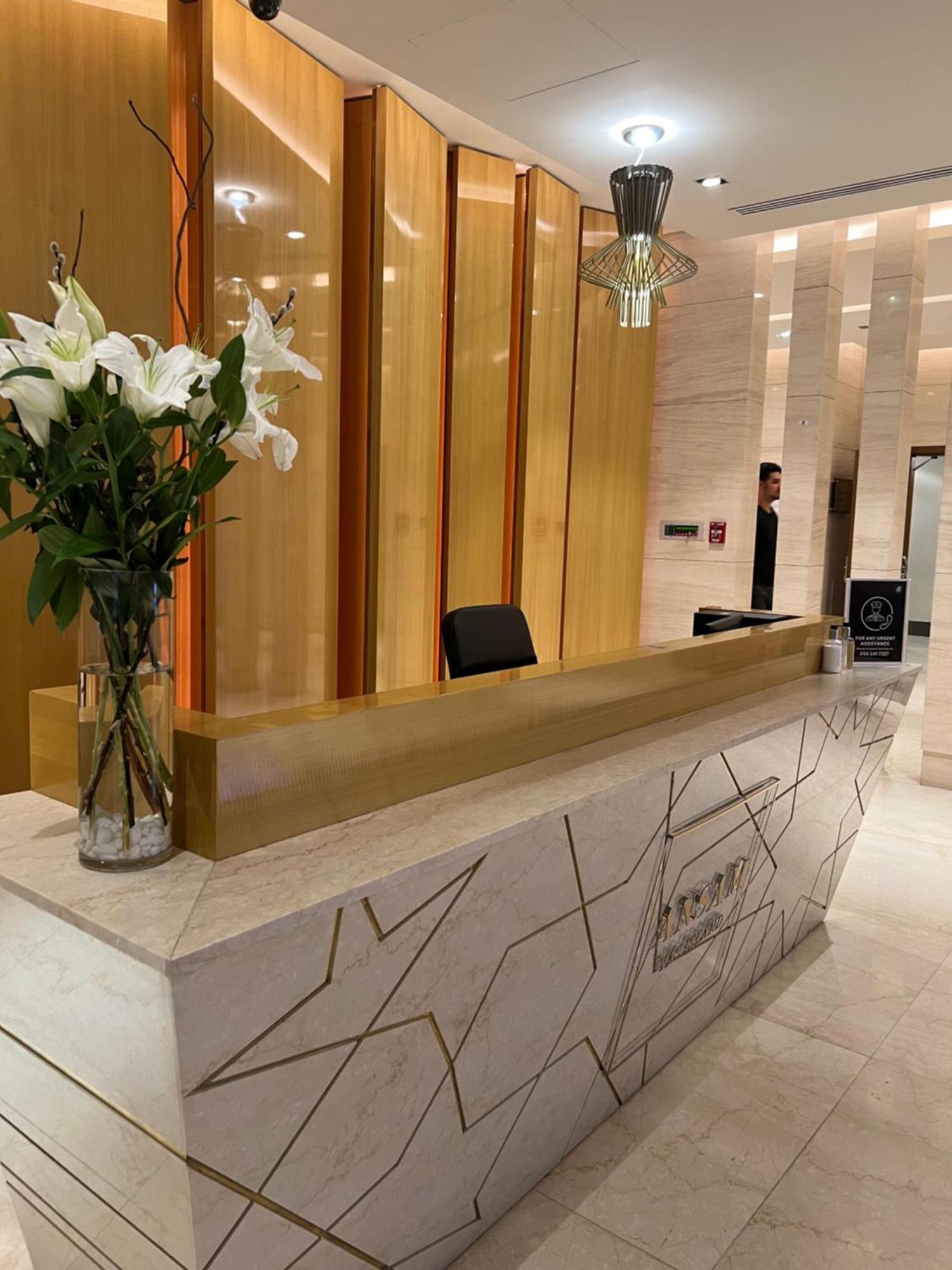 Apartment Yas Island *